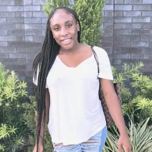 Meet your Posher, Nishawna